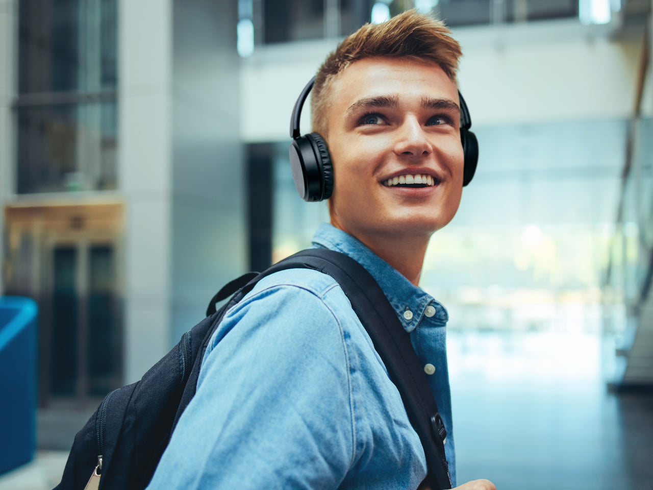 HA-S36W-B ON-EAR WIRELESS HEADPHONES - CARBON BLACK